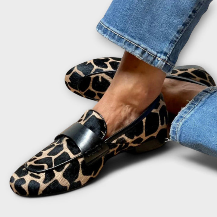 Bríd - Leopard Clogs
