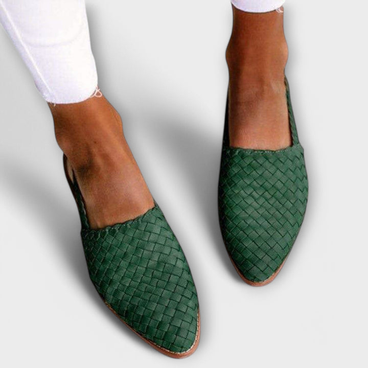 Éabha - Elegant Leather Loafers