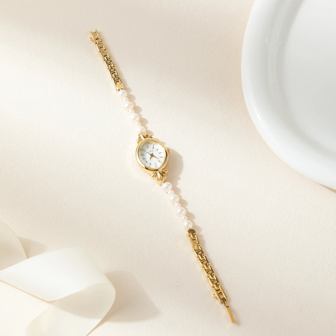Bríd - Elegant Gold Watch