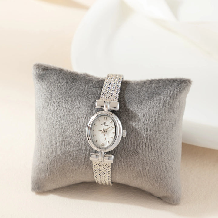 Maeve - Oval Gold Watch