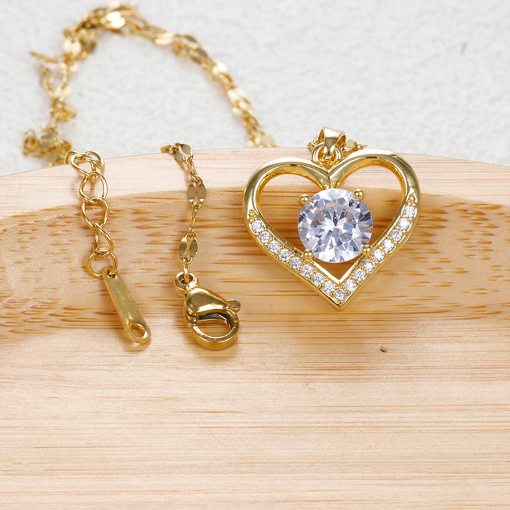 Eimear - Heart Pendant Necklace