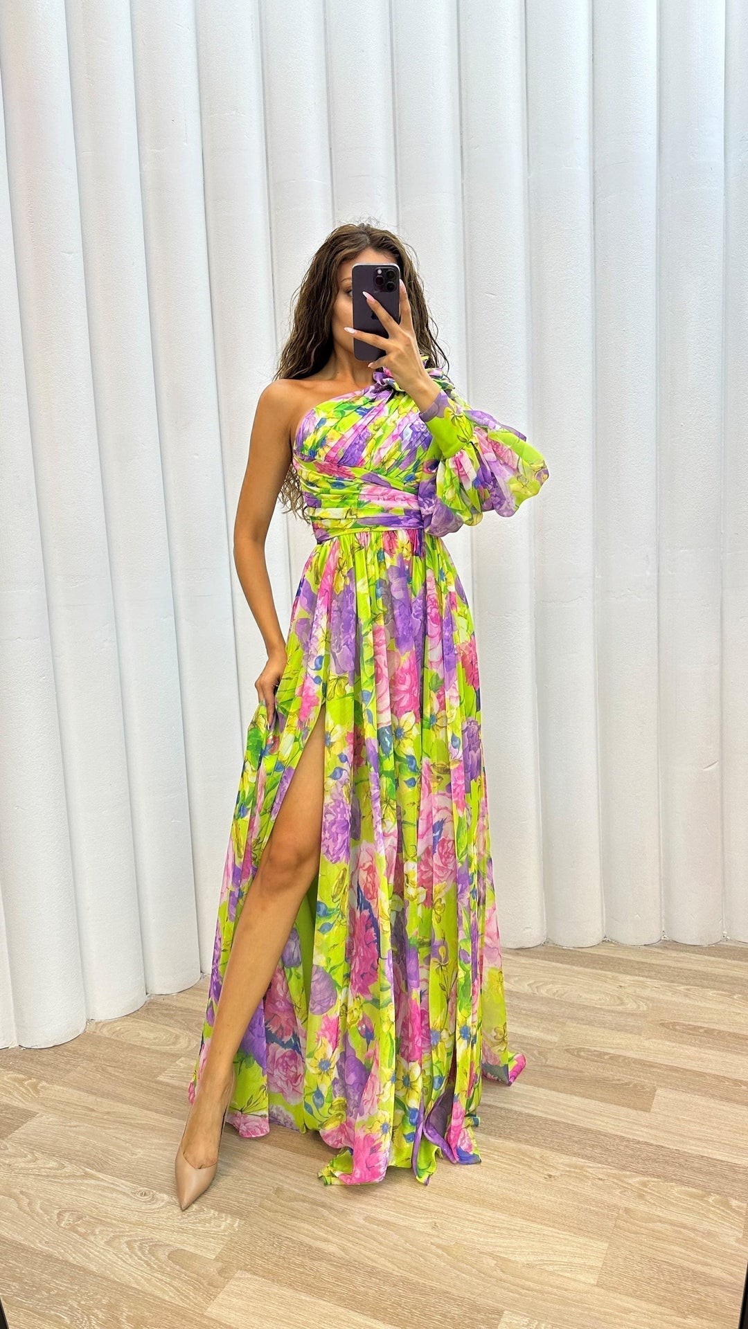 Eabha - One-Shoulder Floral Dress