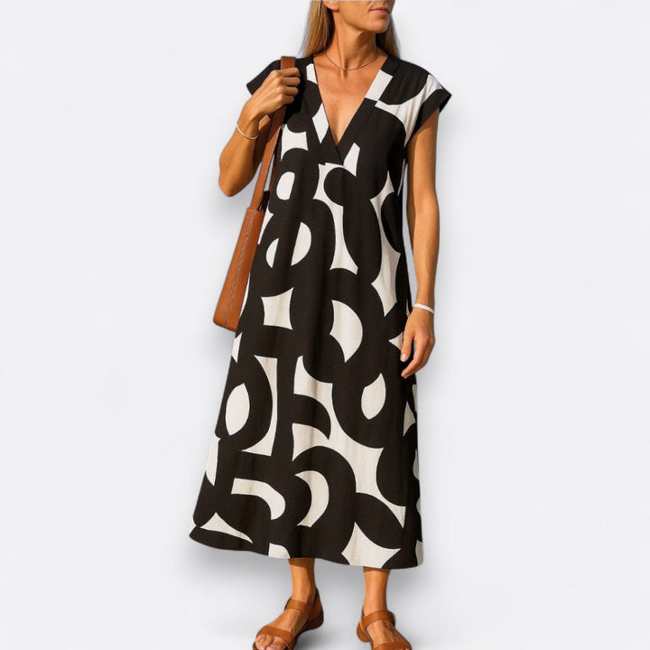 Eithne - V-Neck Flowing Dress