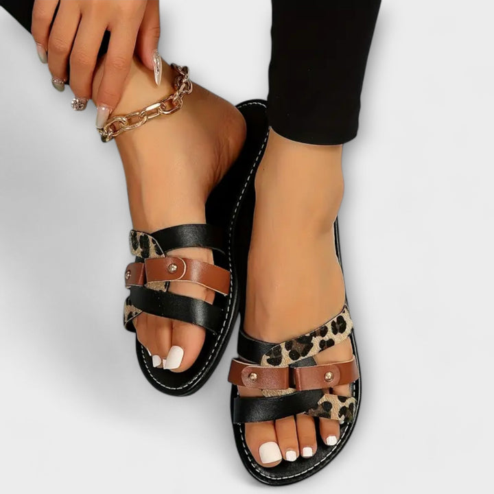 Síle - Leopard Print Sandals