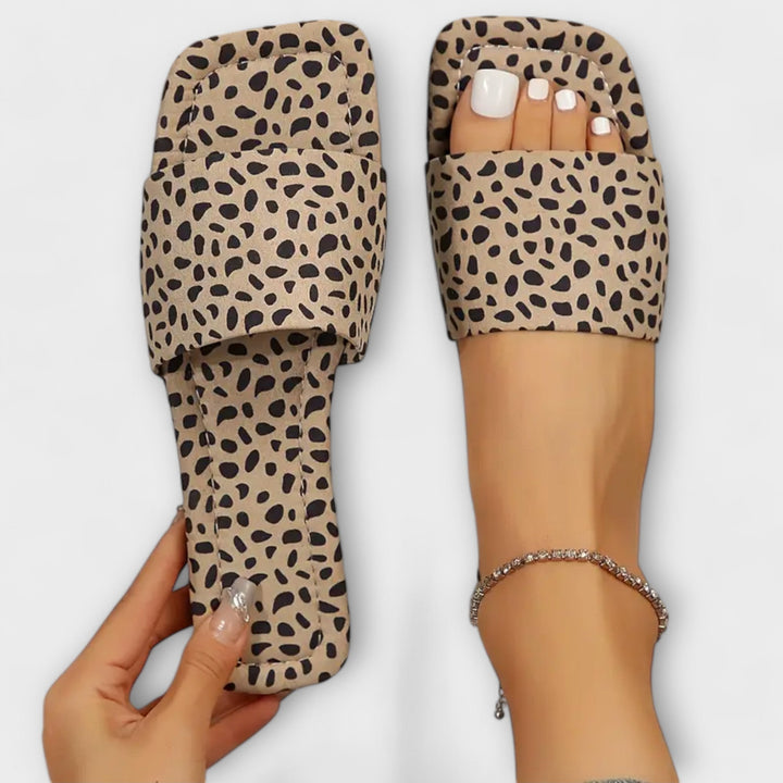 Bríd - Leopard Print Loafers
