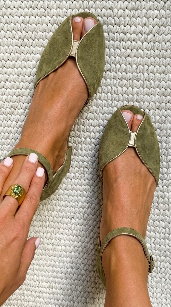 Isabelle | Sandales Vert Sauge Élégantes
