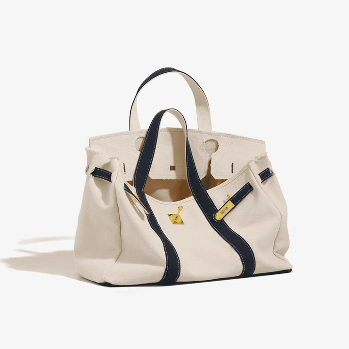 Máiread - Casual Tote Bag