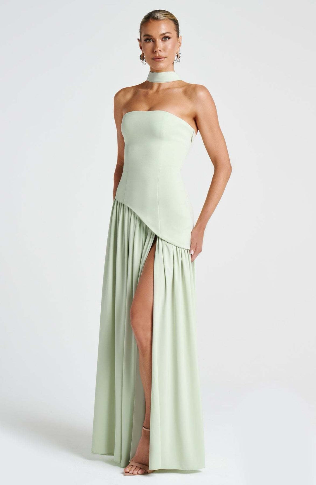 Gráinne - Elegant Long Dress