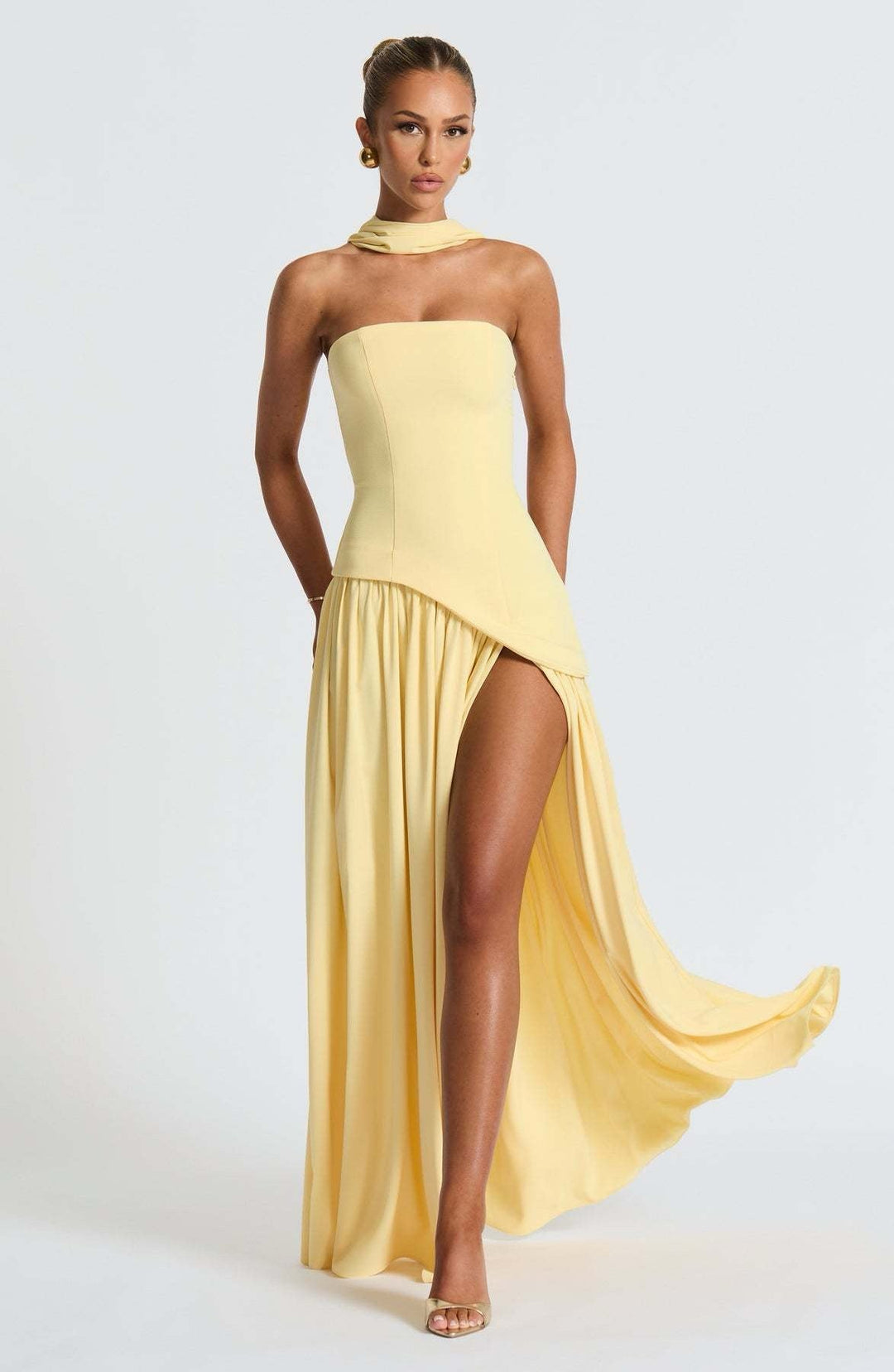 Gráinne - Elegant Long Dress