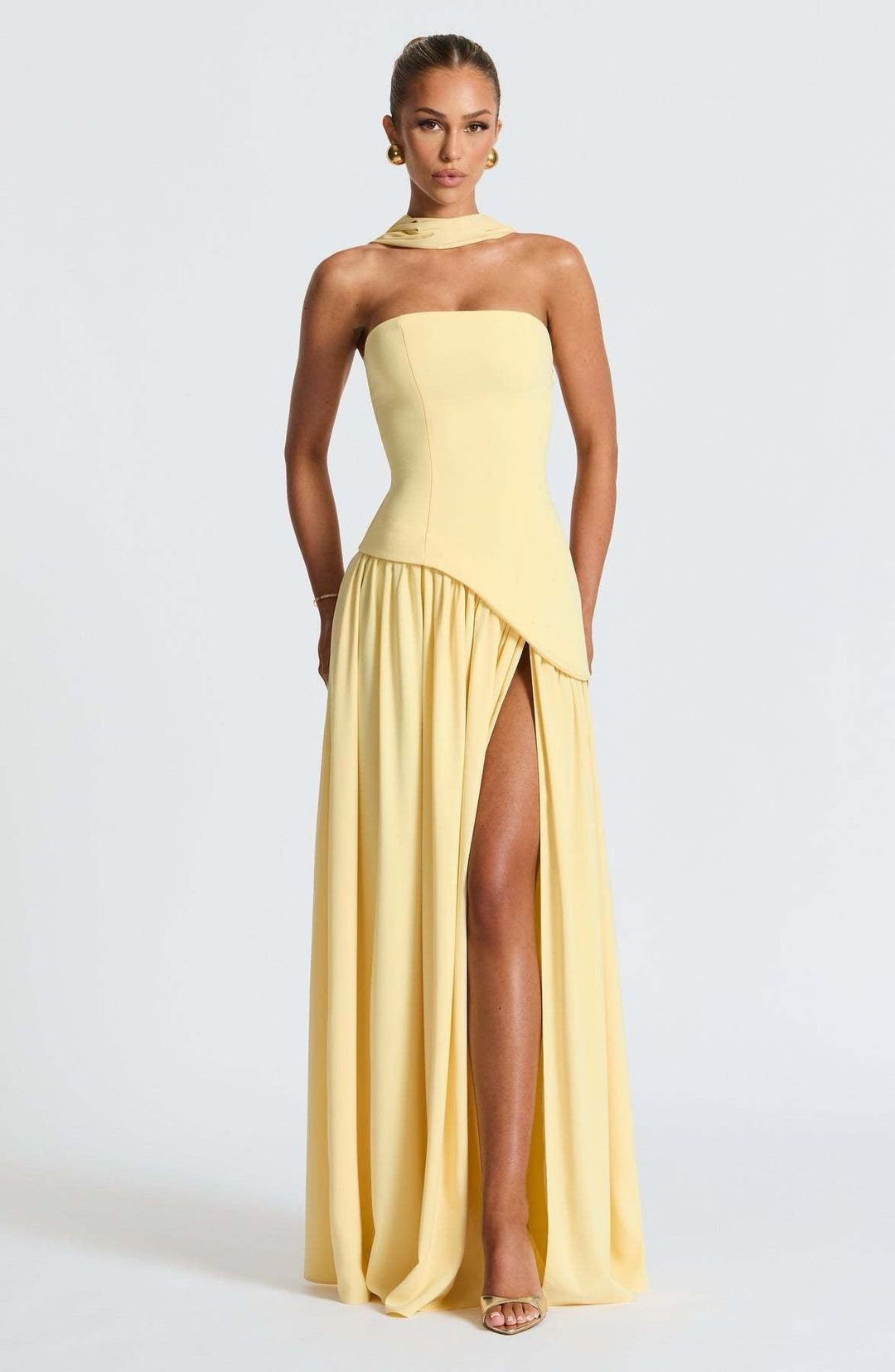 Gráinne - Elegant Long Dress