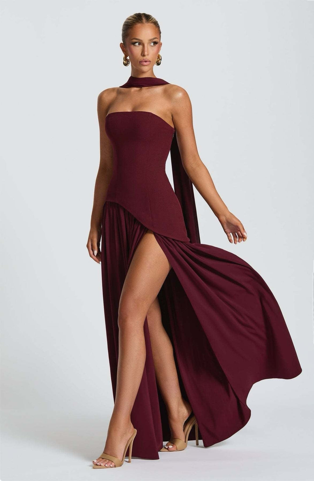 Gráinne - Elegant Long Dress