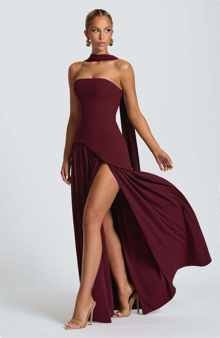 Gráinne - Elegant Long Dress