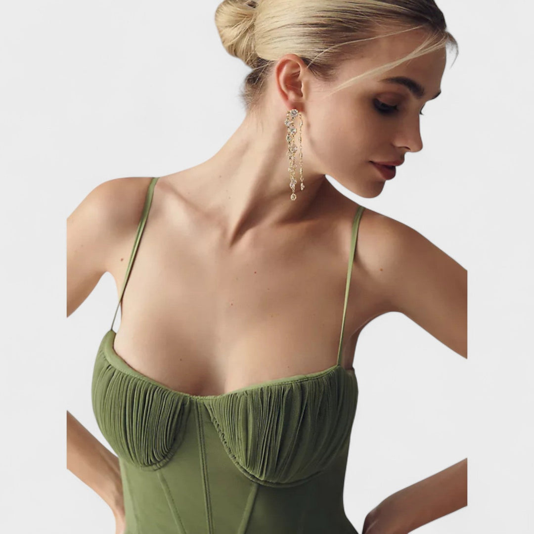 Dervla - Elegant Midi Dress