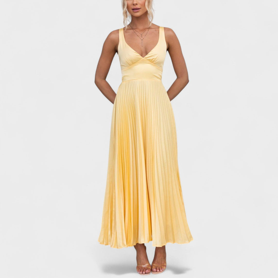 Órla - Pleated Maxi Dress