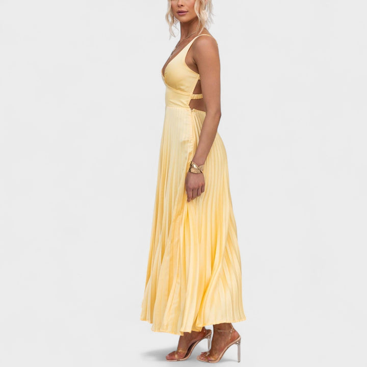 Órla - Pleated Maxi Dress