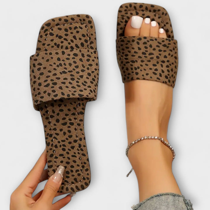 Bríd - Leopard Print Loafers