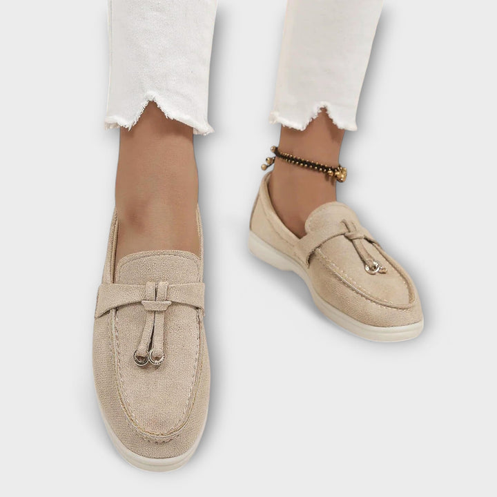 Síle - Beige Decorative Loafers