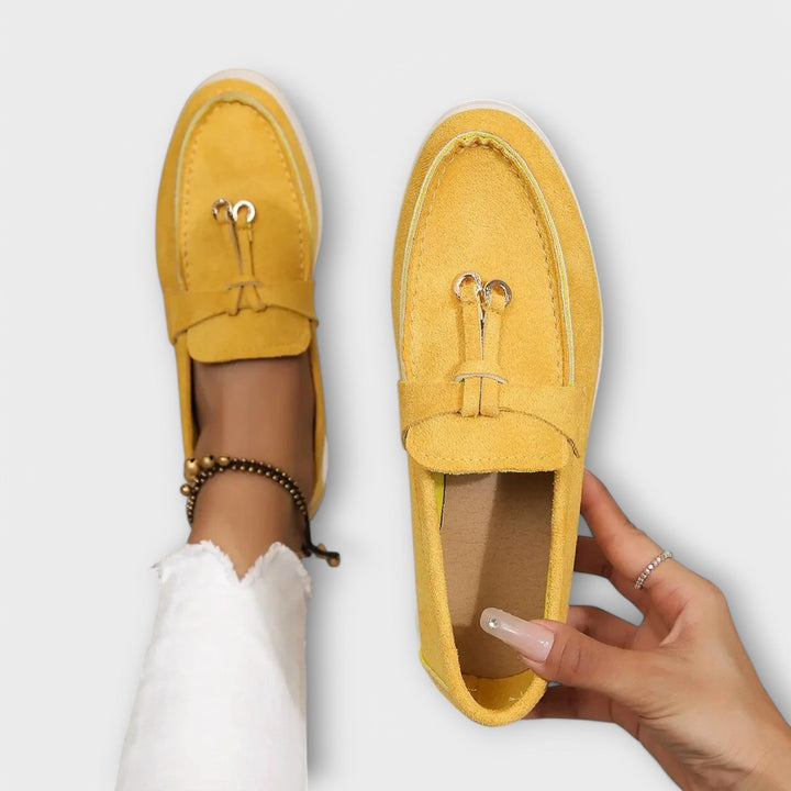 Síle - Beige Decorative Loafers