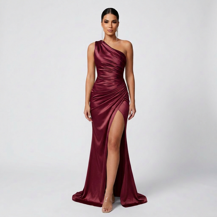 Dervla - Elegant Maxi Dress