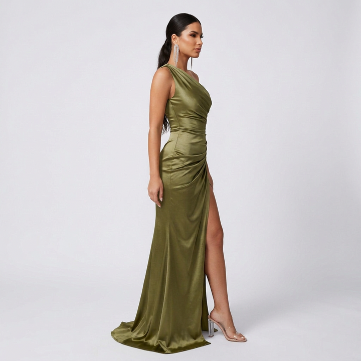 Dervla - Elegant Maxi Dress