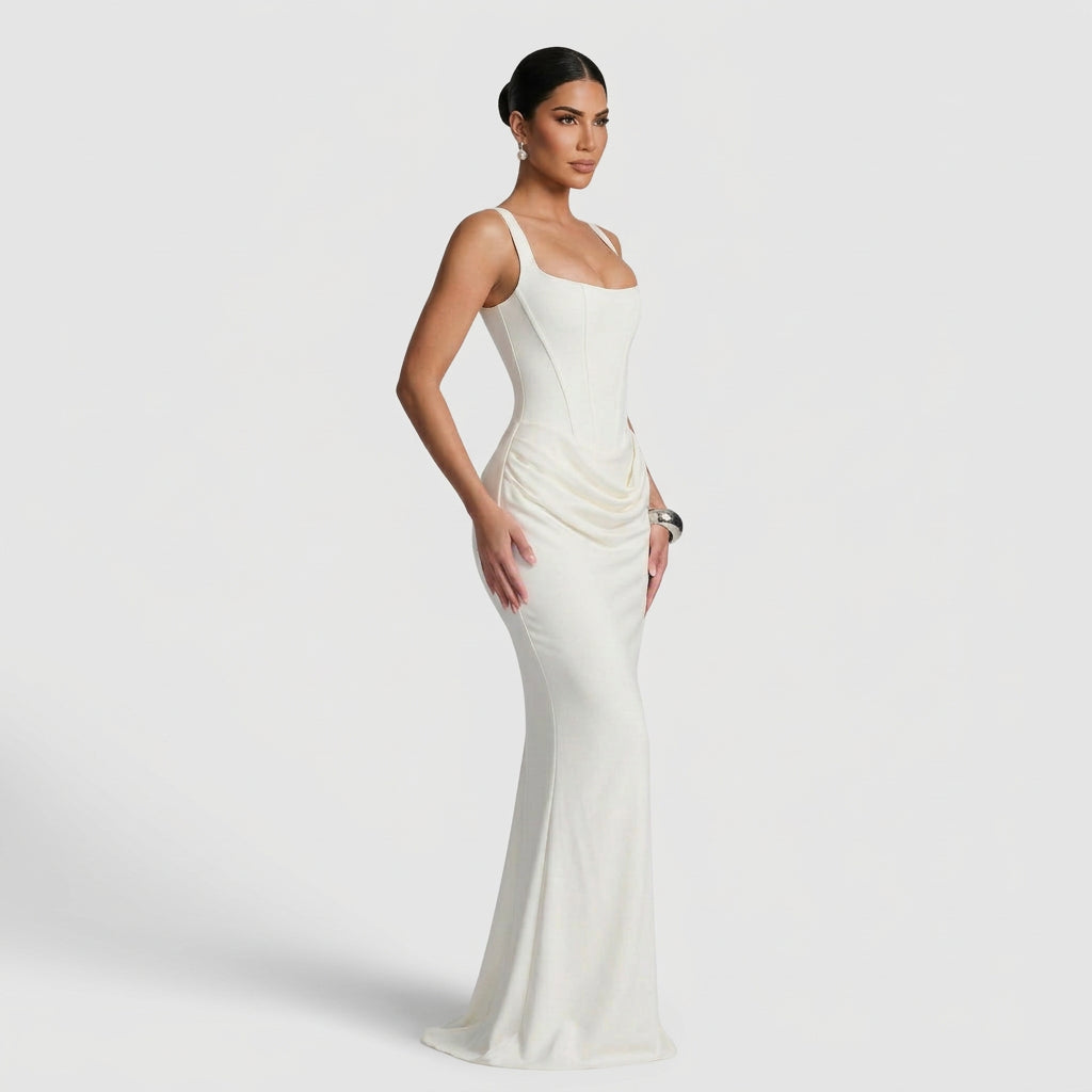 Caitríona - Elegant Maxi Dress
