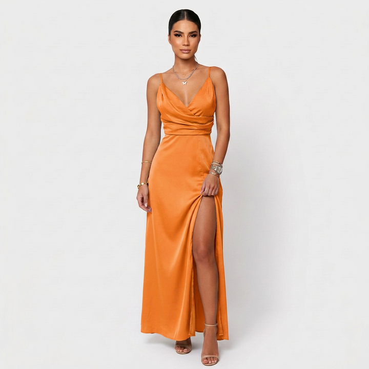 Síle - Elegant Maxi Dress