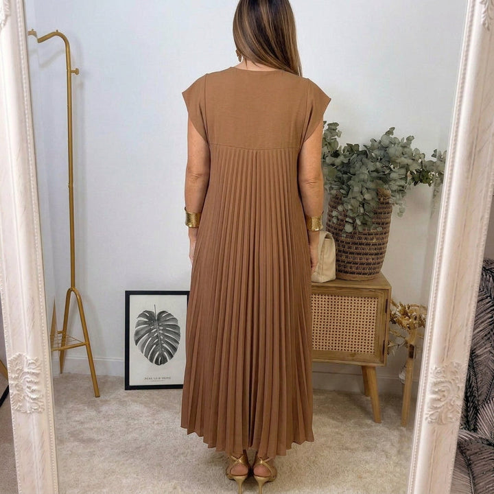 Eimear - Maxi Pleated Dress