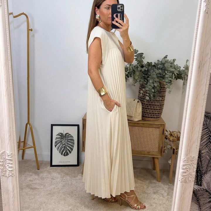 Eimear - Maxi Pleated Dress