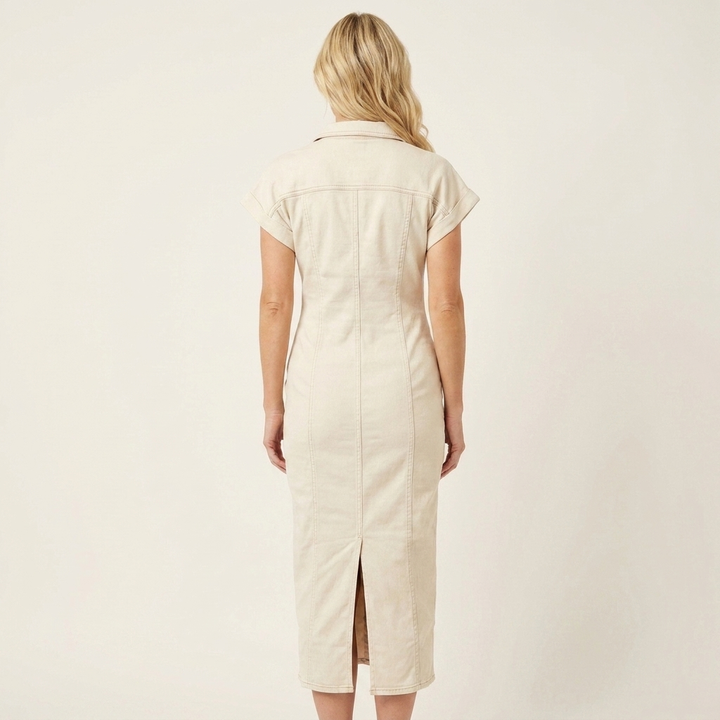 Maya | Robe Midi Bodycon en Denim avec Boutonnage Avant