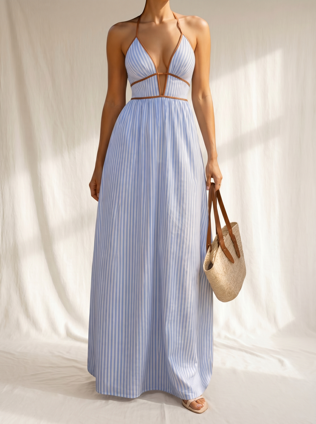 Laurine | Robe Longue Rayée à Décolleté Cut-out