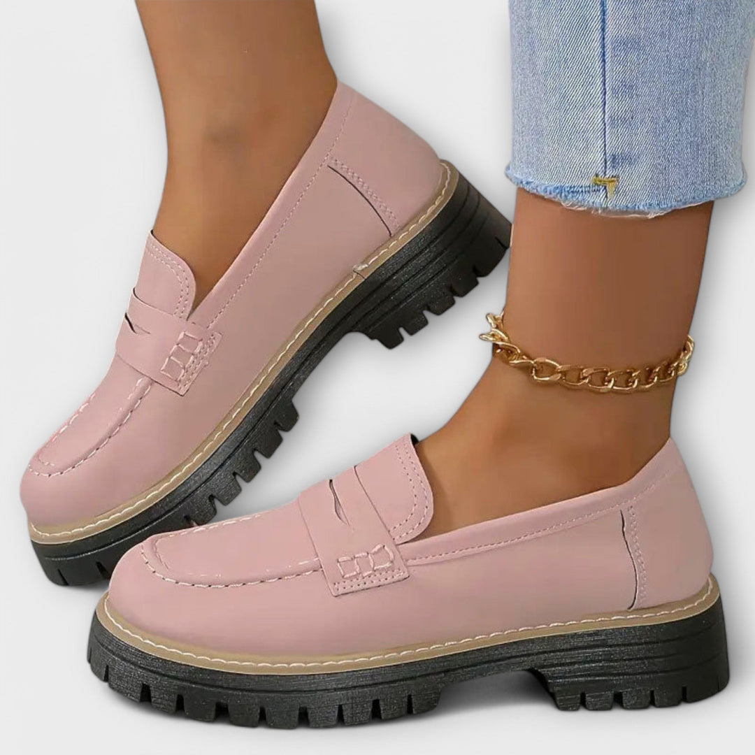 Gráinne - Retro Loafer Shoes
